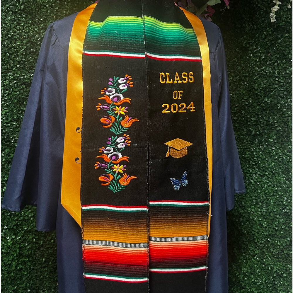 Graduation sash
